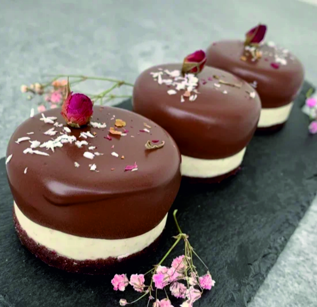 No bake пирожное из Зеленой гречки с вишневым Конфи