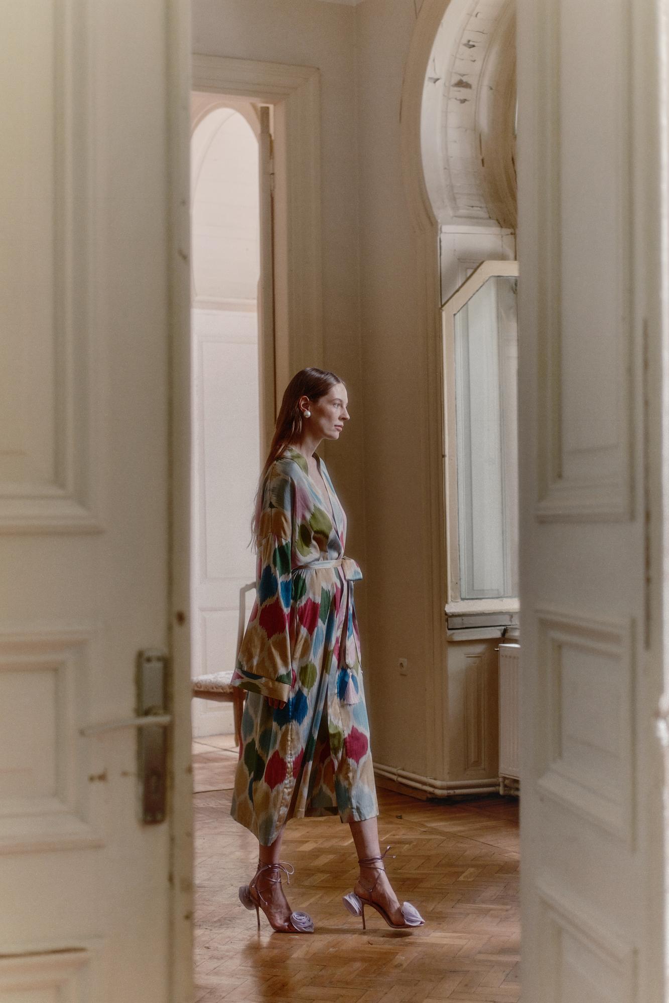 Шелковое кимоно JEWELS