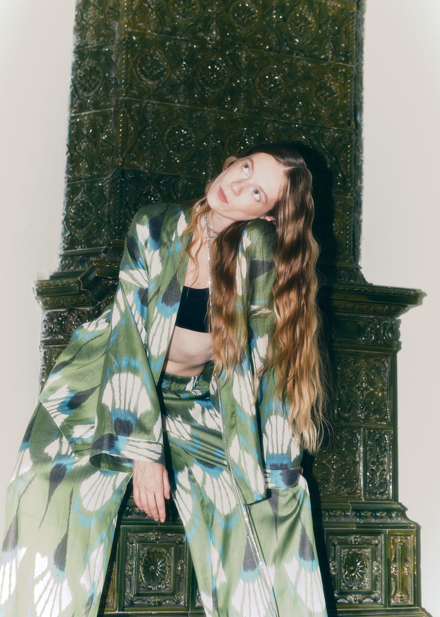 Шелковый костюм LOULOU