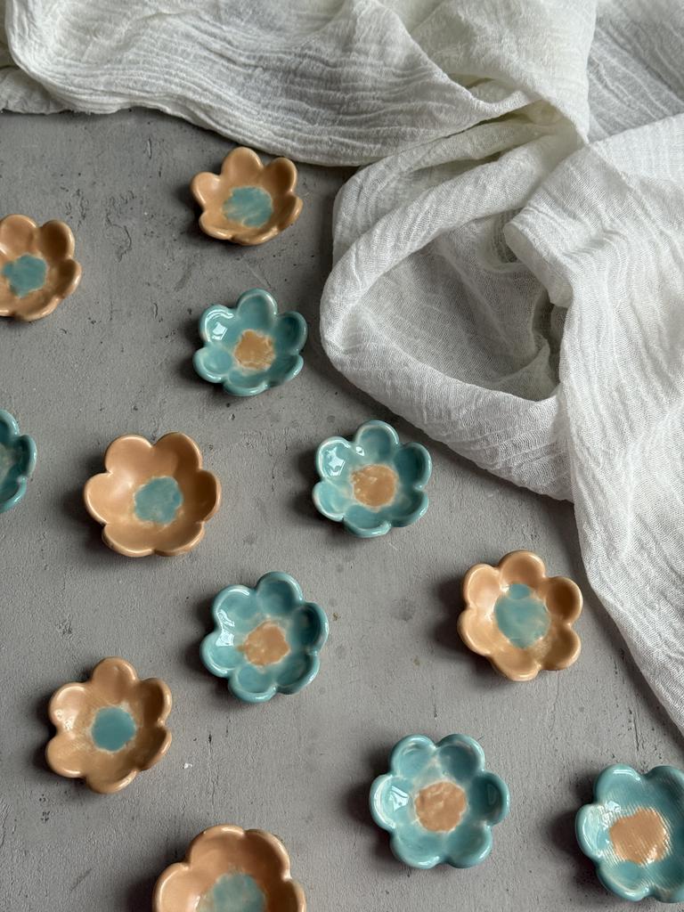 Подсвечники цветочки