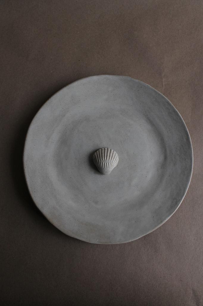 Тарелка обеденная