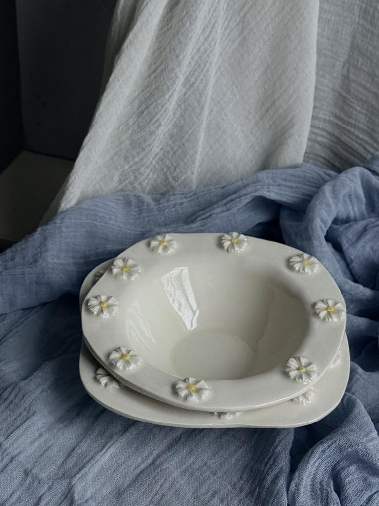 Обеденная, глубокая тарелка «ромашка»