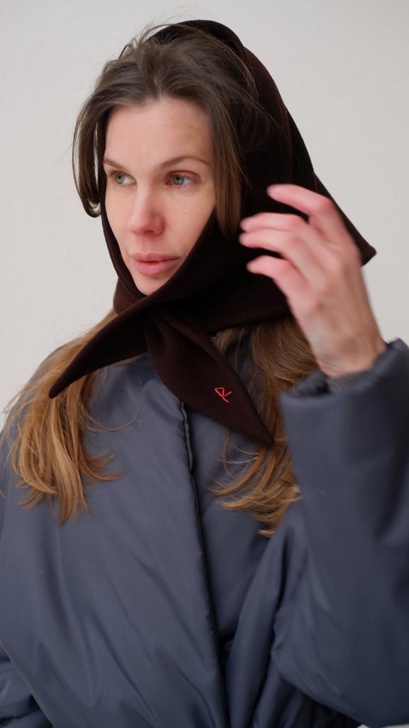 Косынка из шерсти