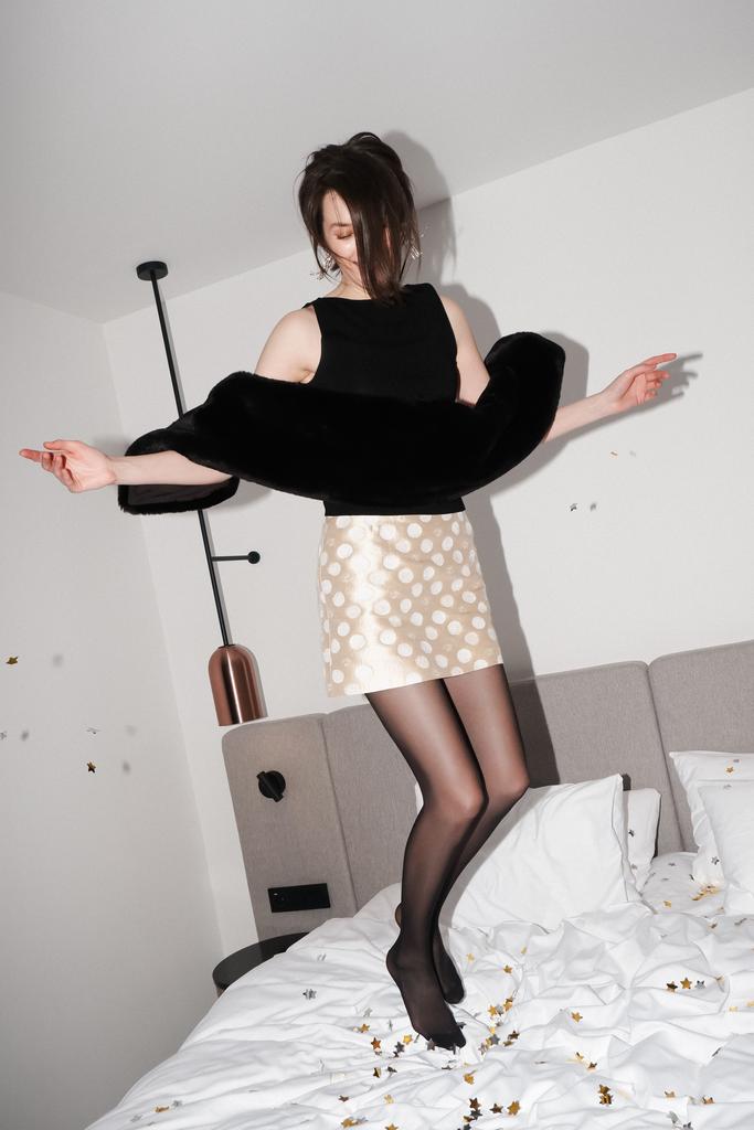 Юбка мини в горох