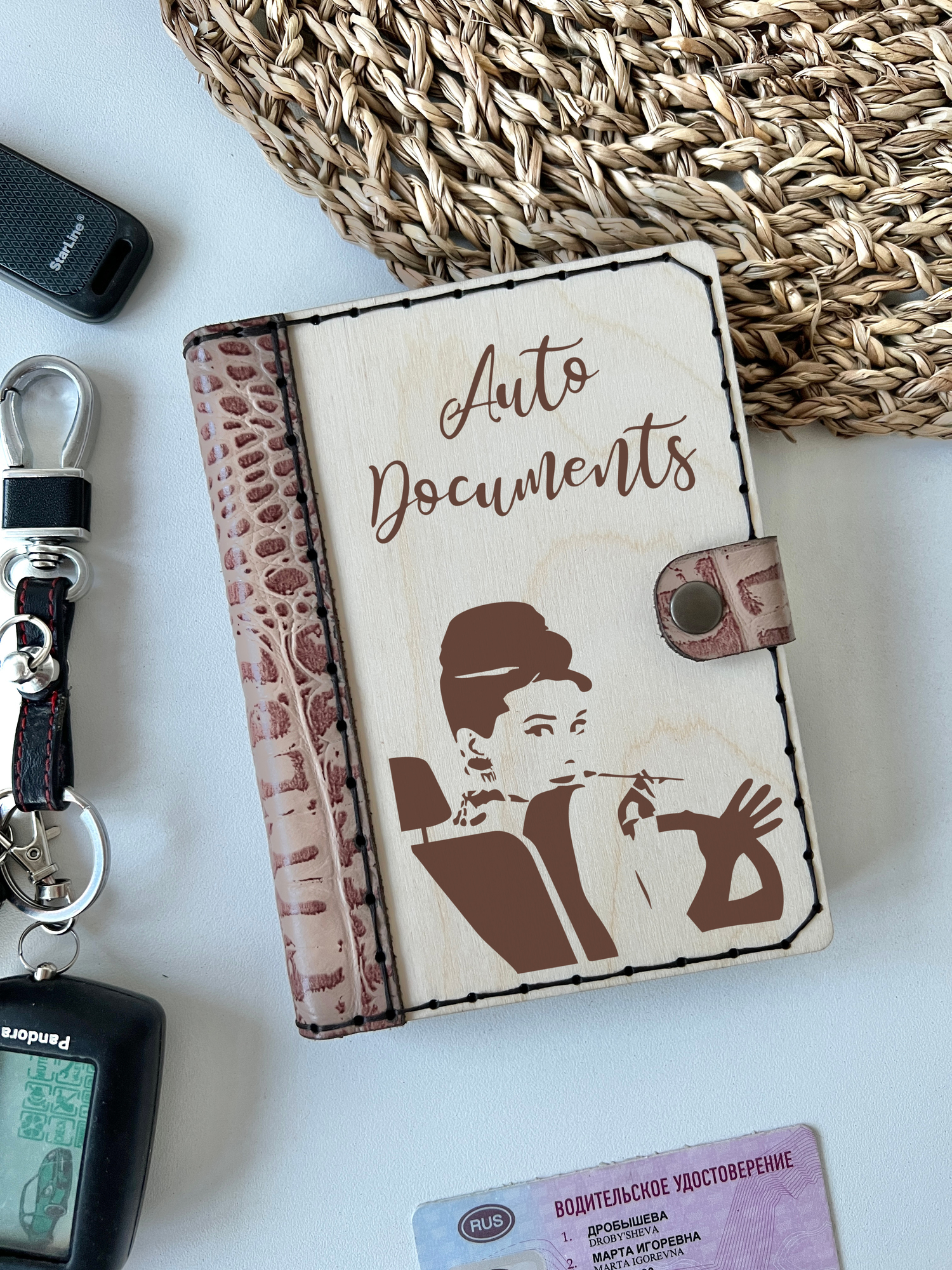 Обложка для автодокументов "Одри"