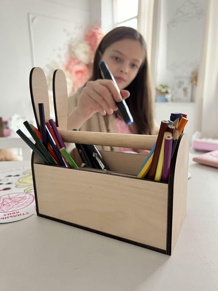 Карандашница "Ушастик" Дерево