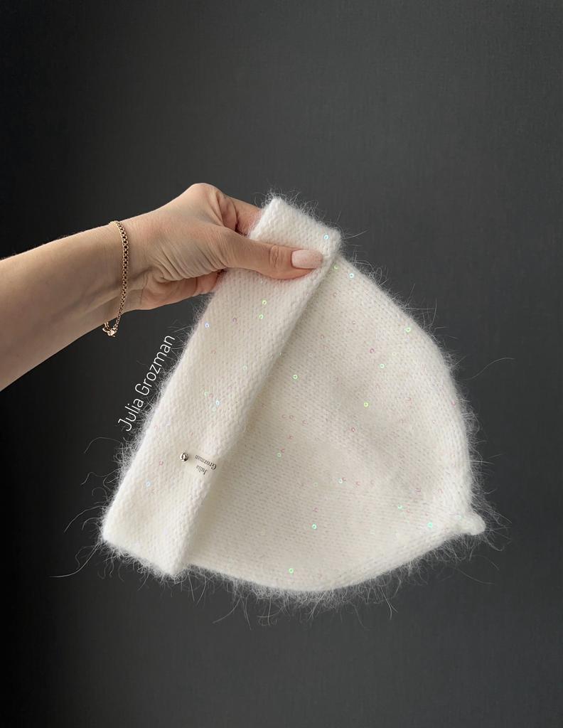 Вязаная шапка (молочная)