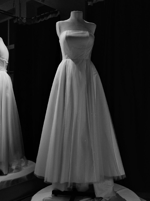 Свадебное платье Перса Шайн