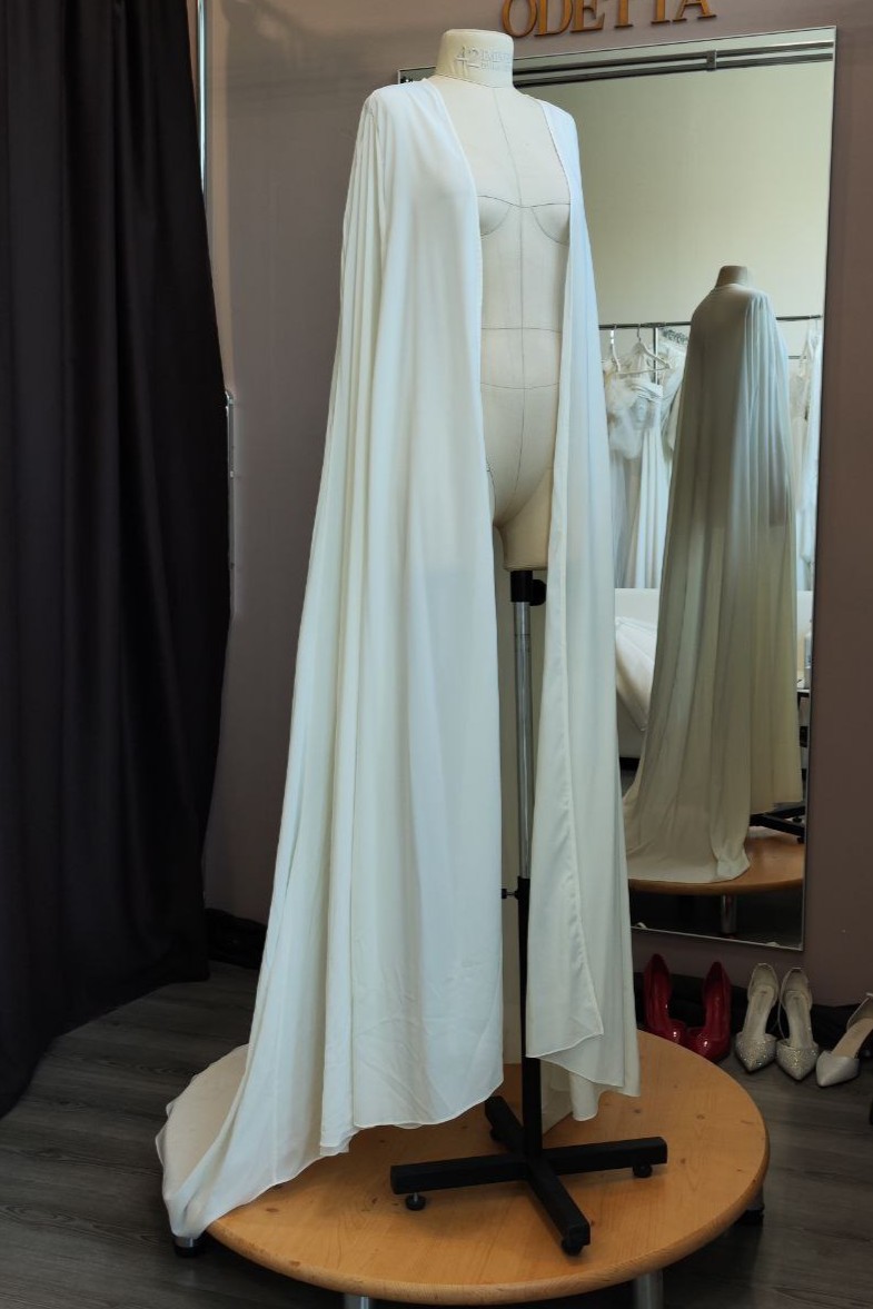 Кейп из сатина в пол