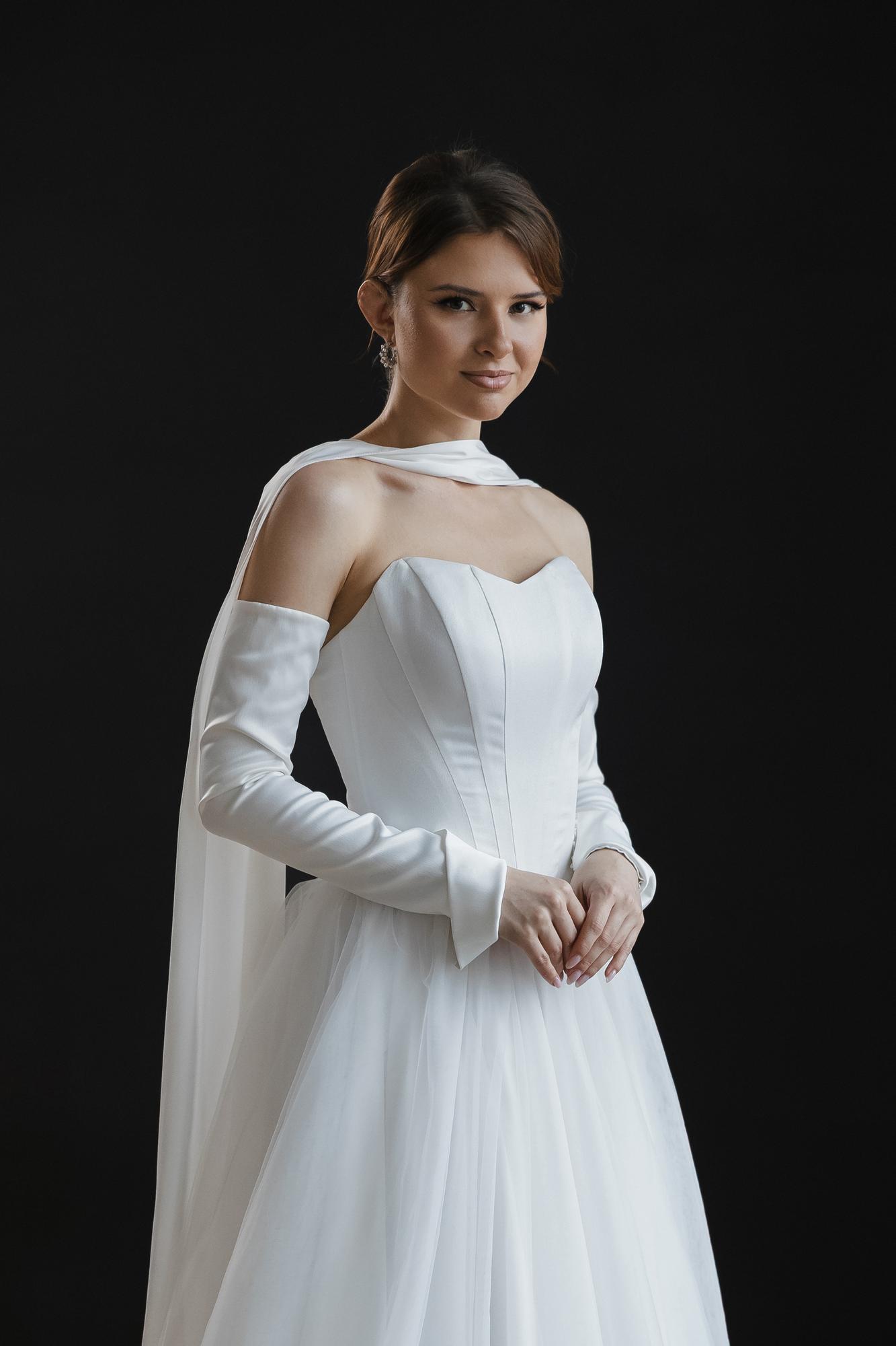 Атласные митенки