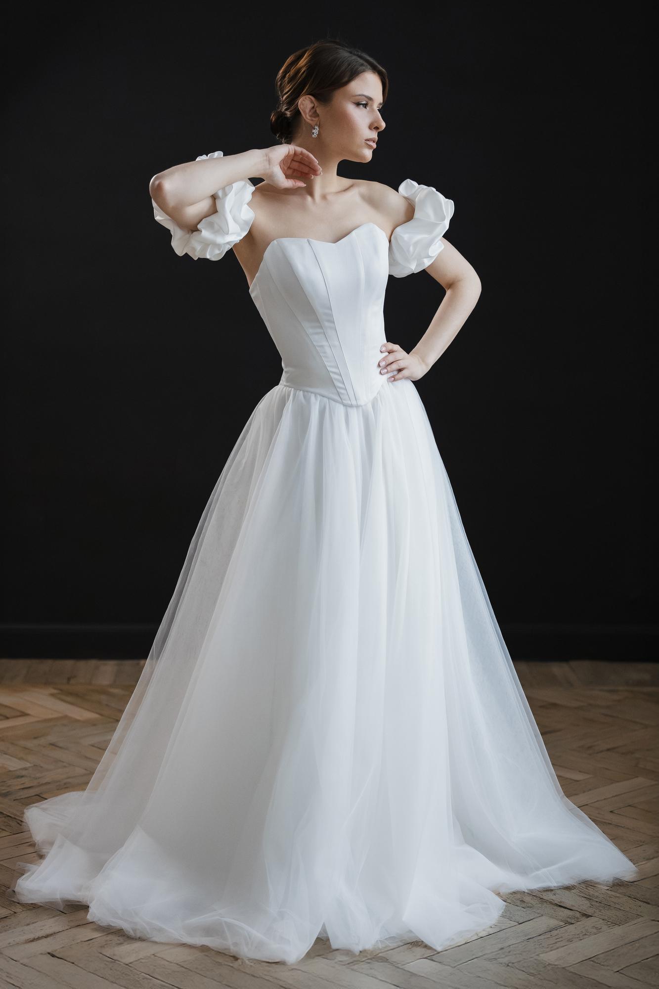 Фатиновая юбка и корсет классический