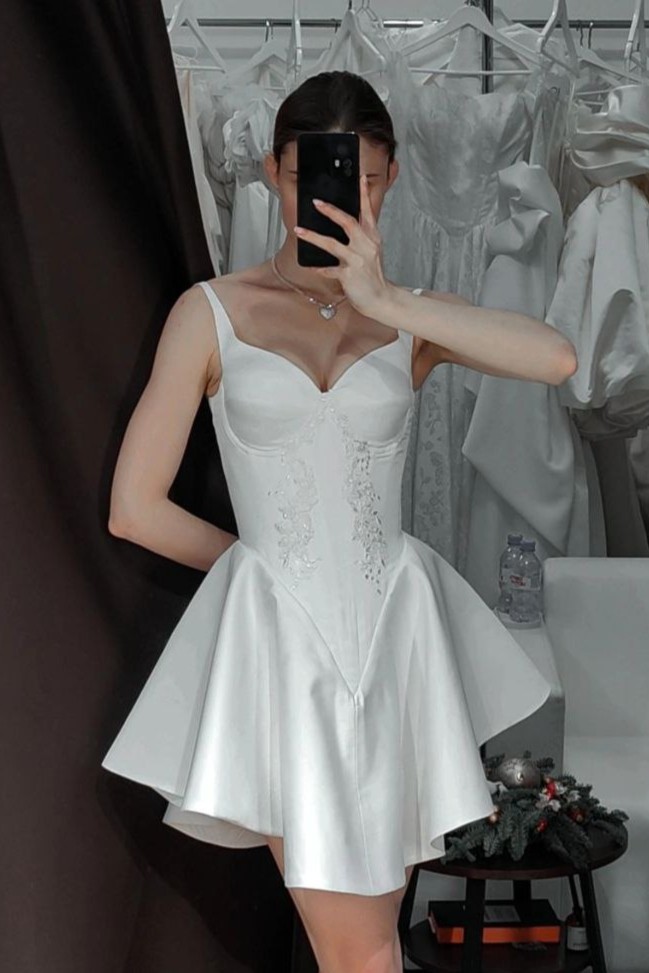 Свадебное платье Бернадетт