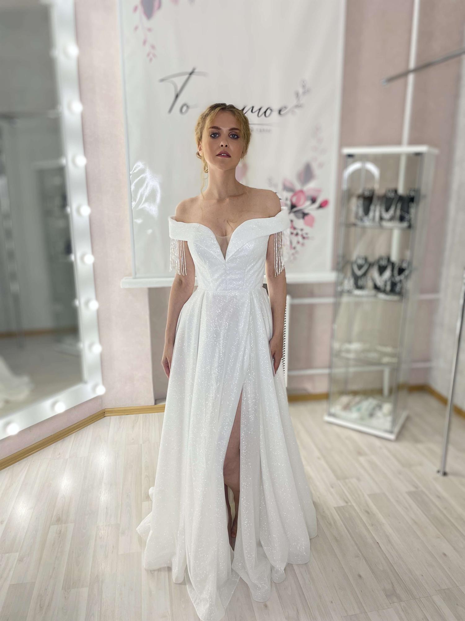 Свадебное платье 443