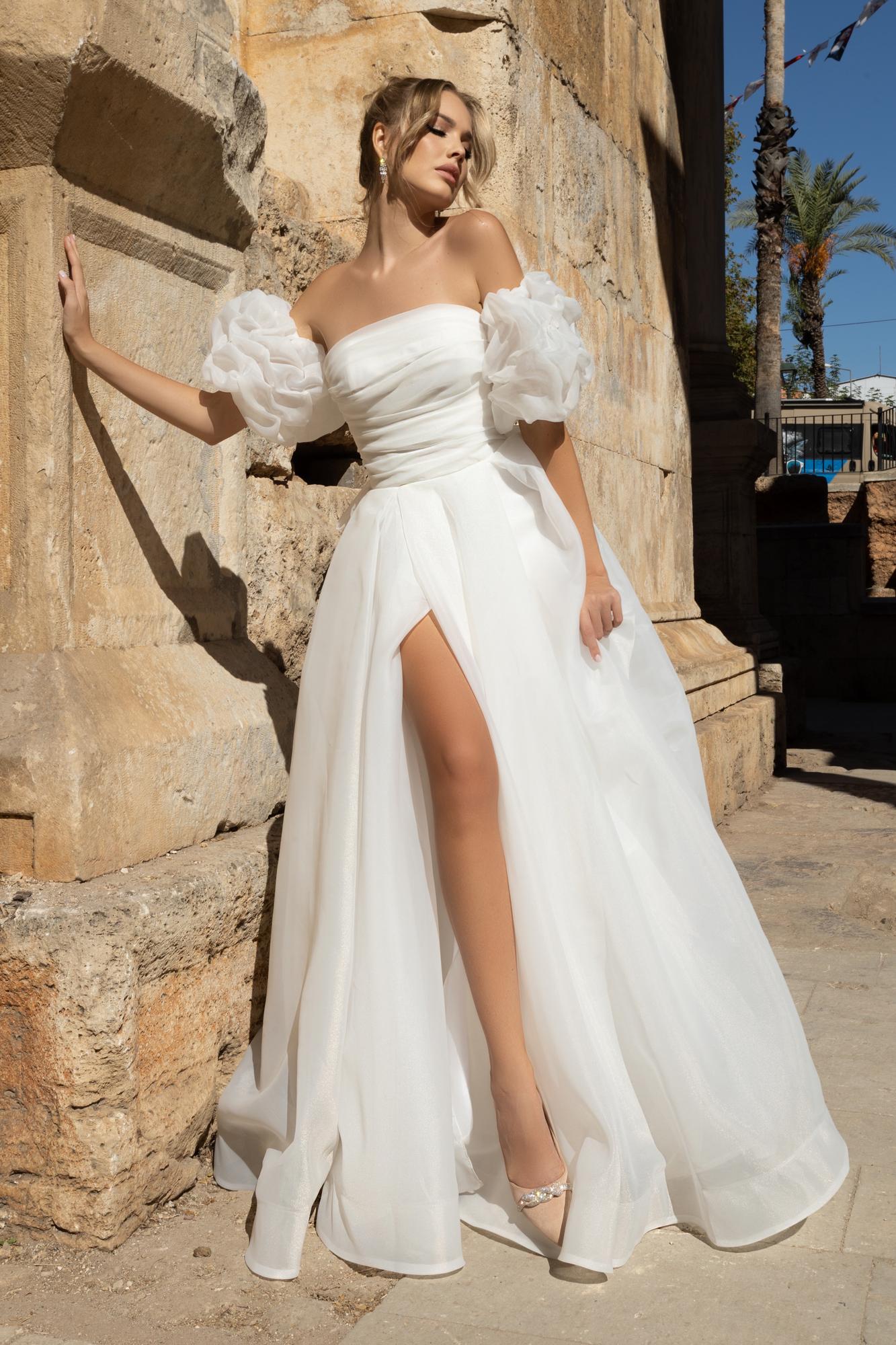 Свадебное платье Сантпаулия