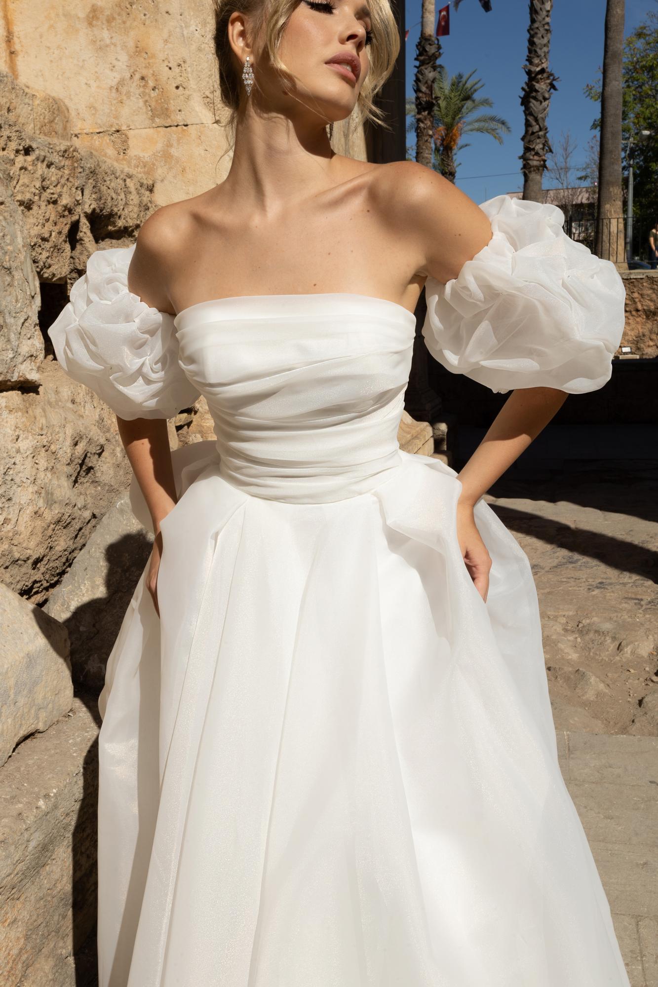 Свадебное платье Сантпаулия