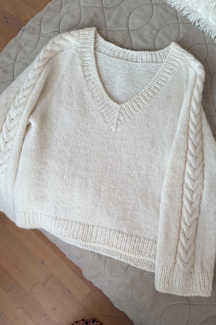 Джемпер "COS" совместное вязание