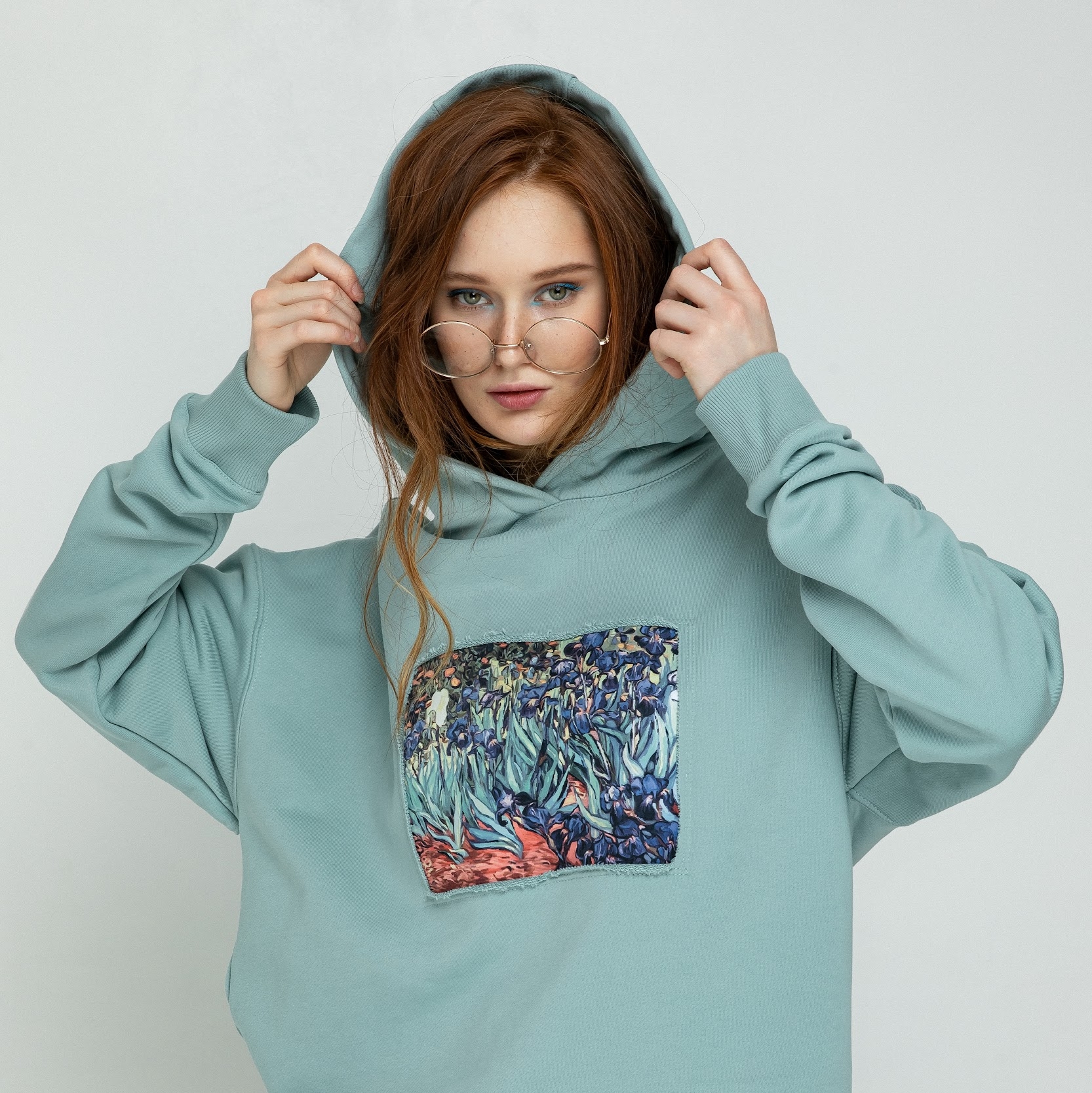 Худи в мятном цвете Винсент Ван Гог "Ирисы"