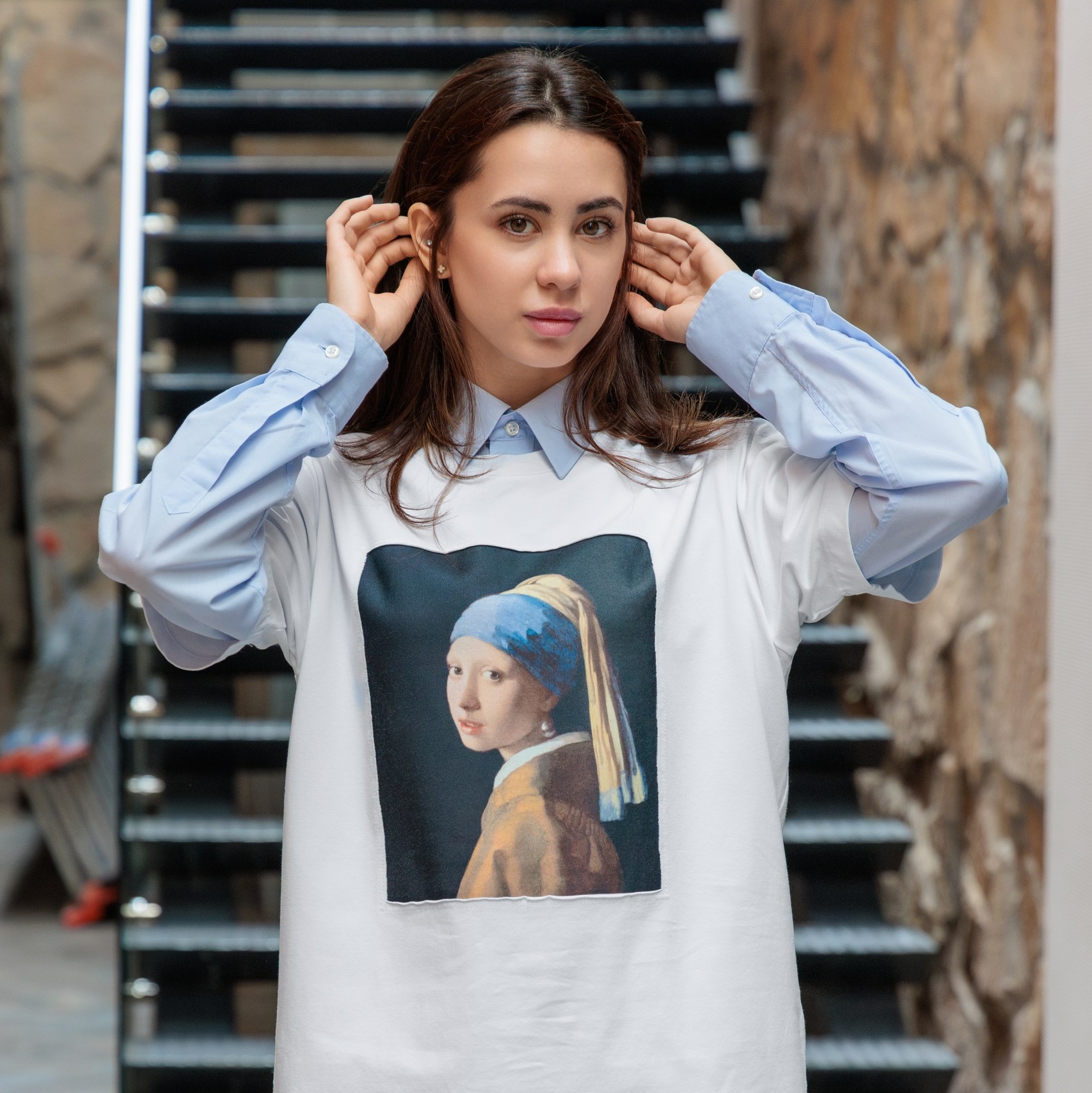 Футболка в белом цвете Ян Вермеер "Девушка с жемчужной сережкой"