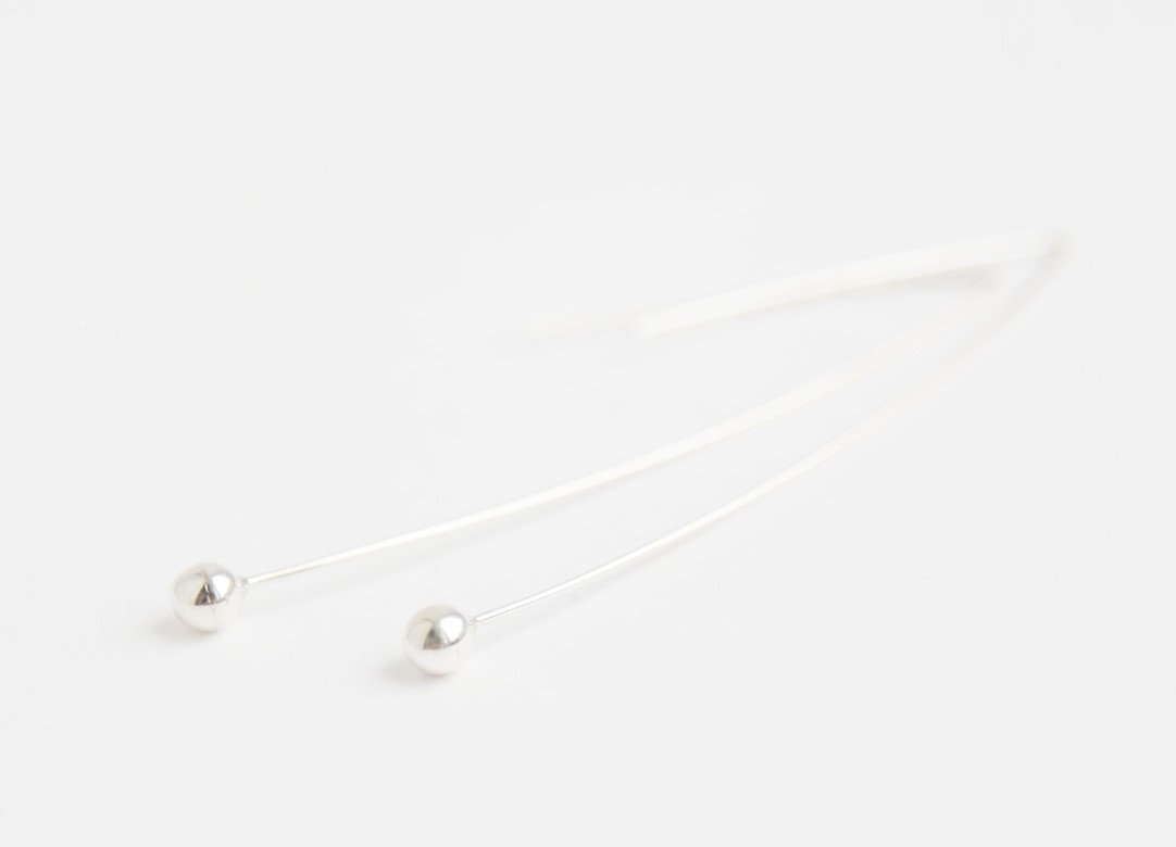 Сережки с маленькими шариками