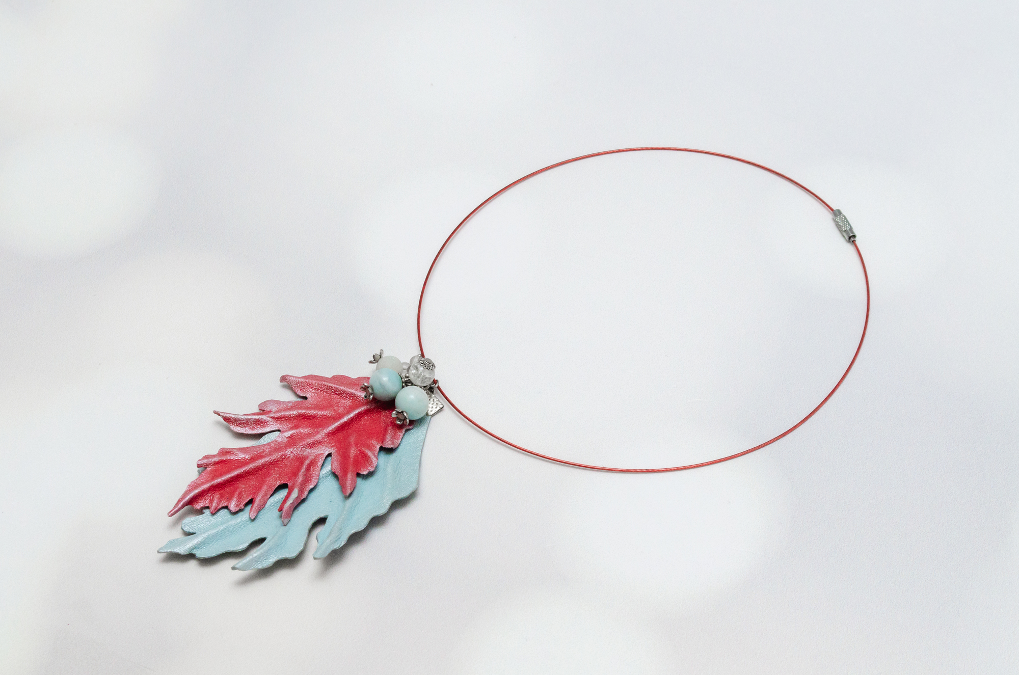 Листья и ягоды - колье SO-TC21F16