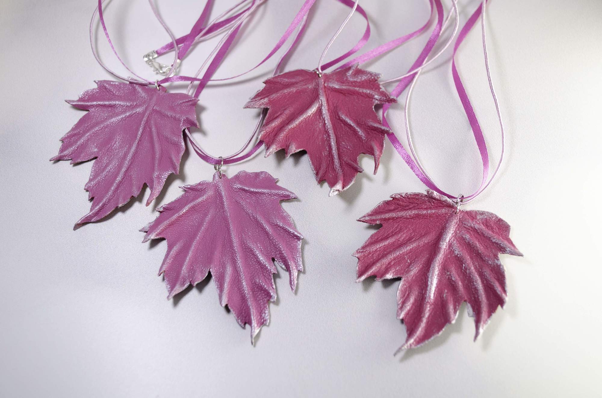 Кулон N21P3-4 Лист