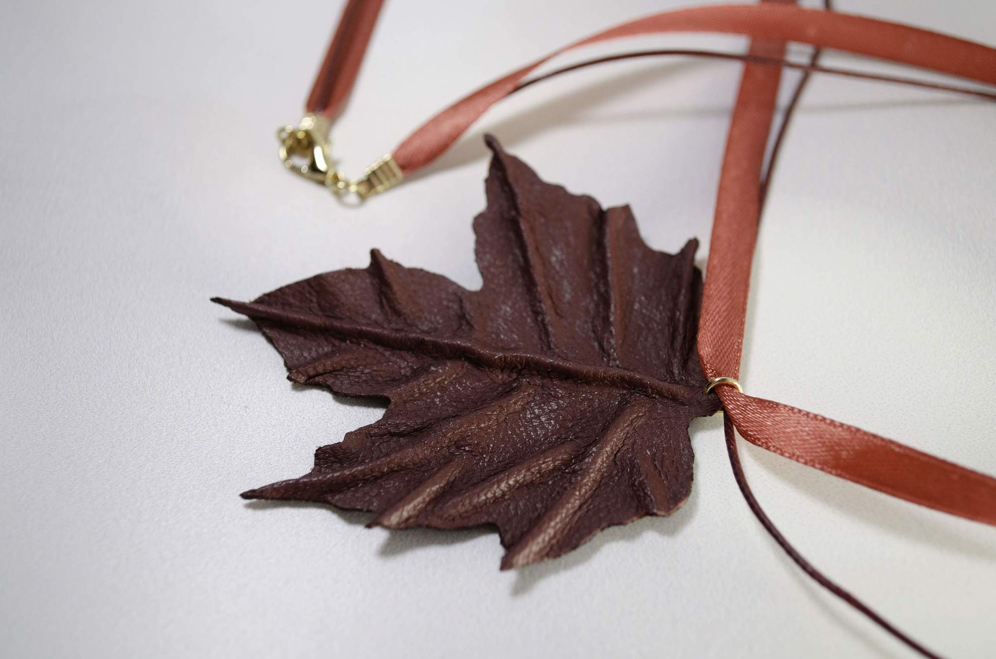 Кулон N21P7-8 Лист