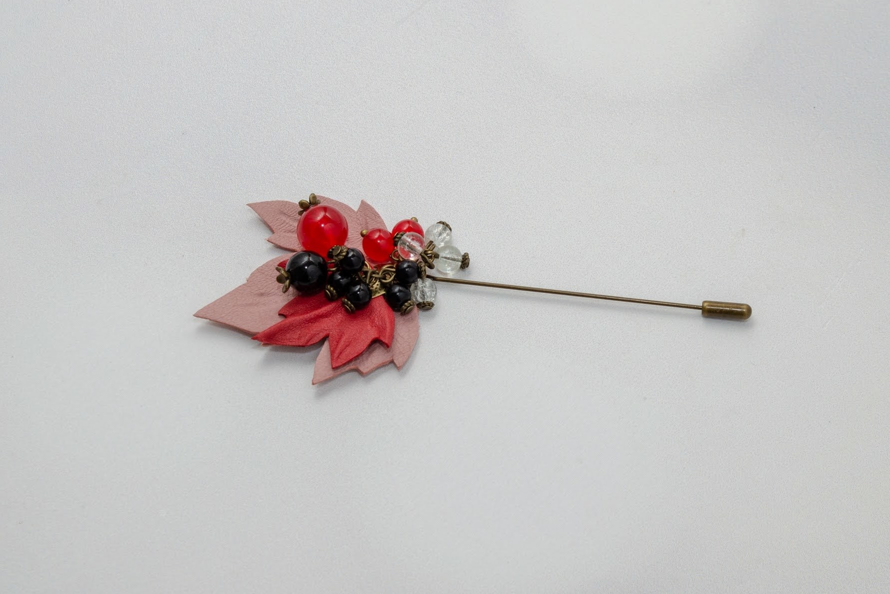 Брошь-игла B21NF13 ЛИСТЬЯ