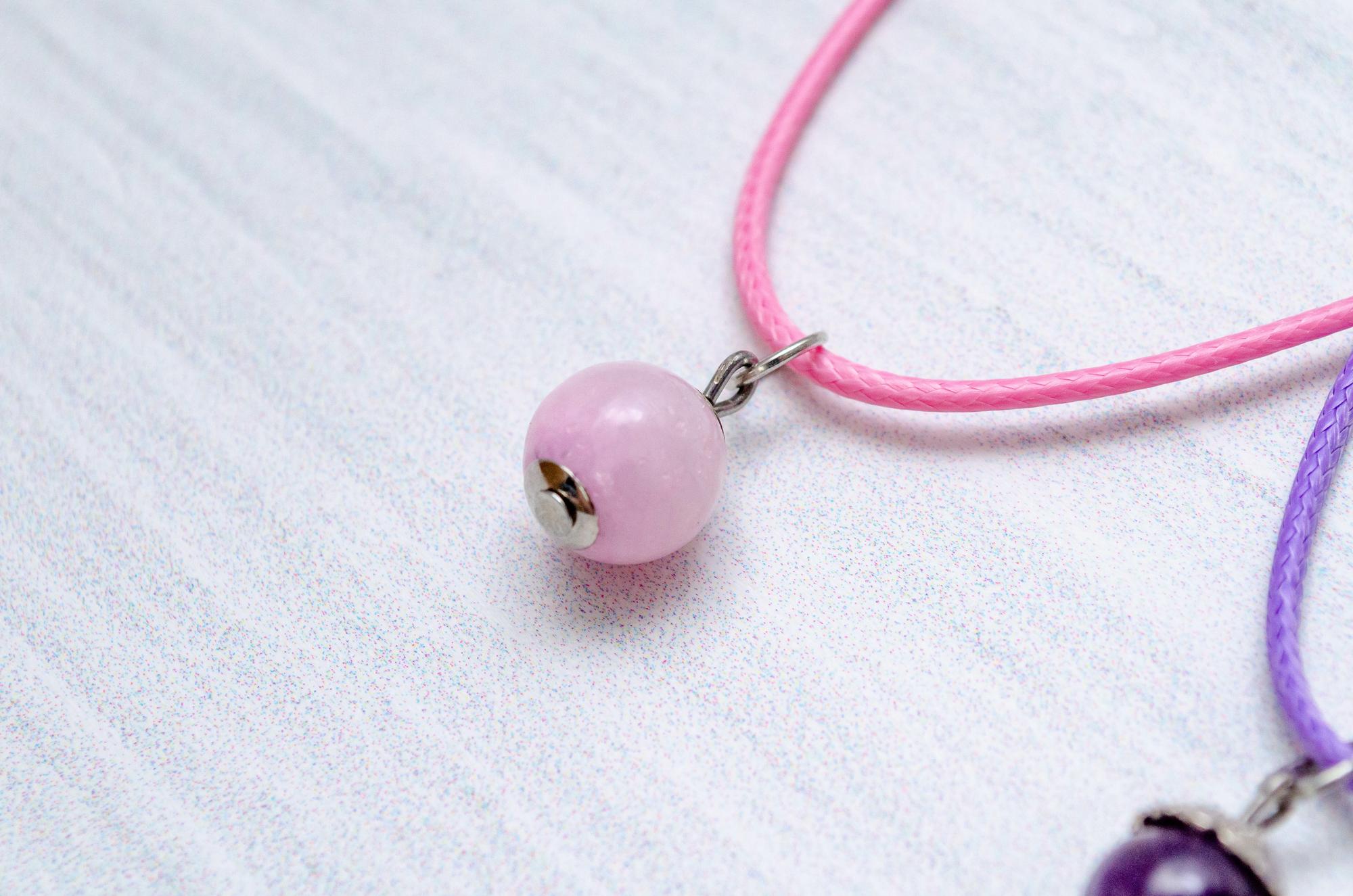 Кулон на шнурке N23P10-1