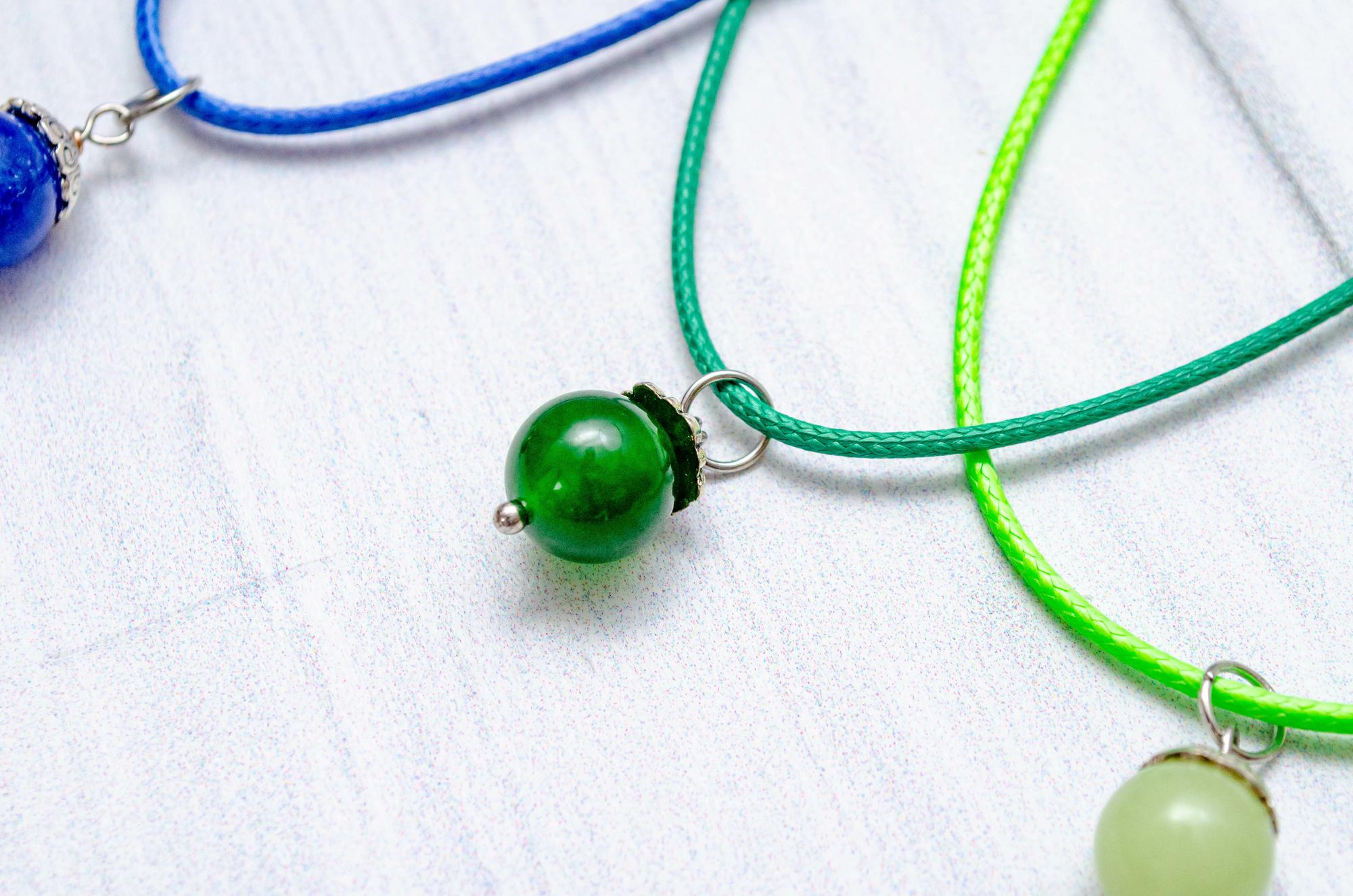 Кулон на шнурке N23P10-4