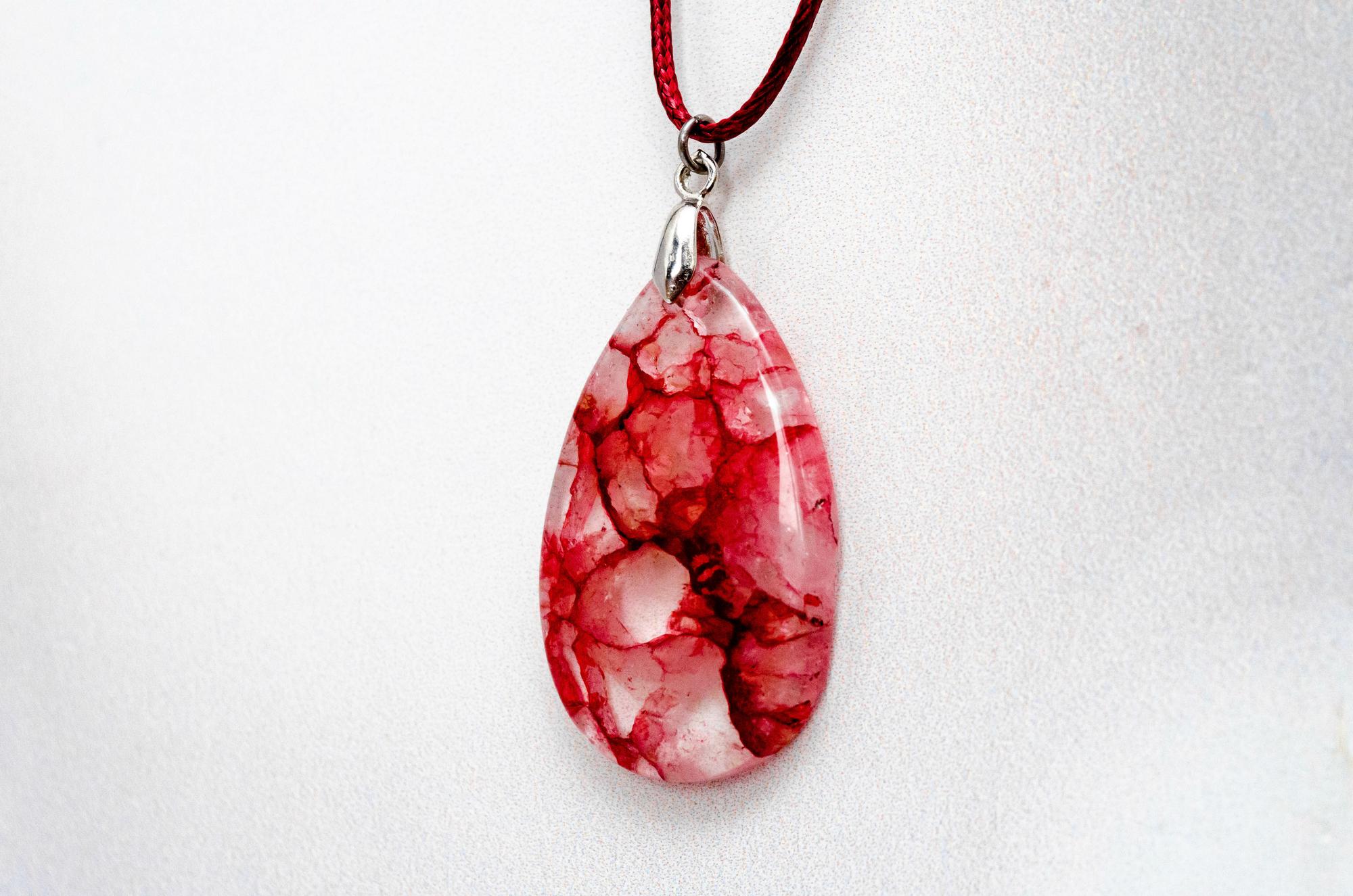 Кулон на шнурке N23P13