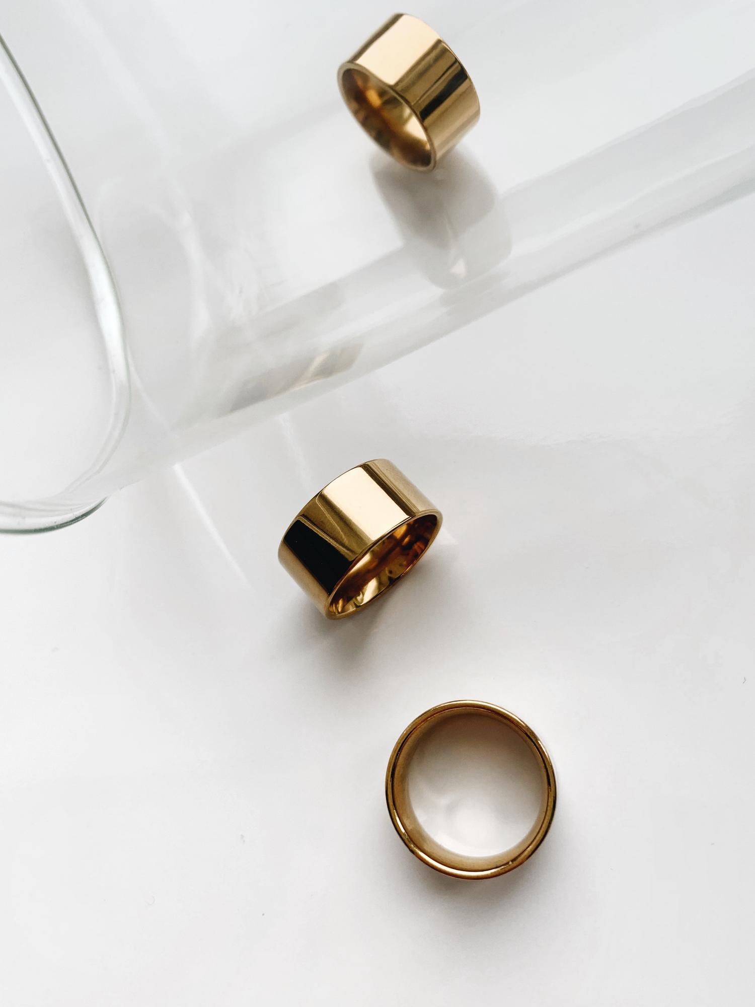 Широкое кольцо в двух оттенках