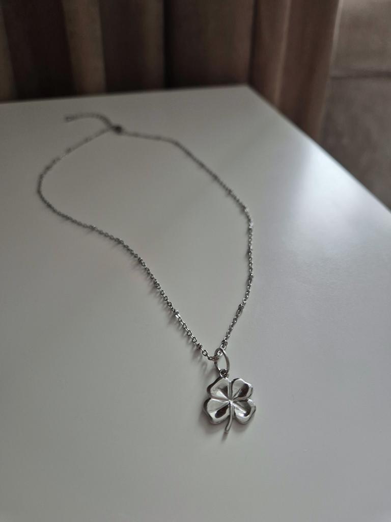 Цепочка с подвеской Clover