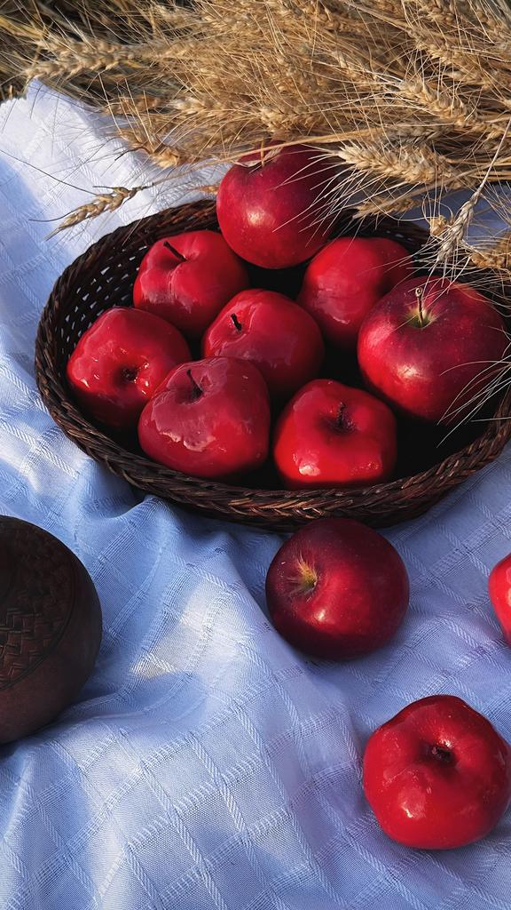 Свеча яблочко