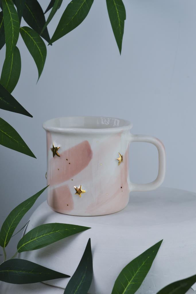 Кружка с золотыми звёздами
