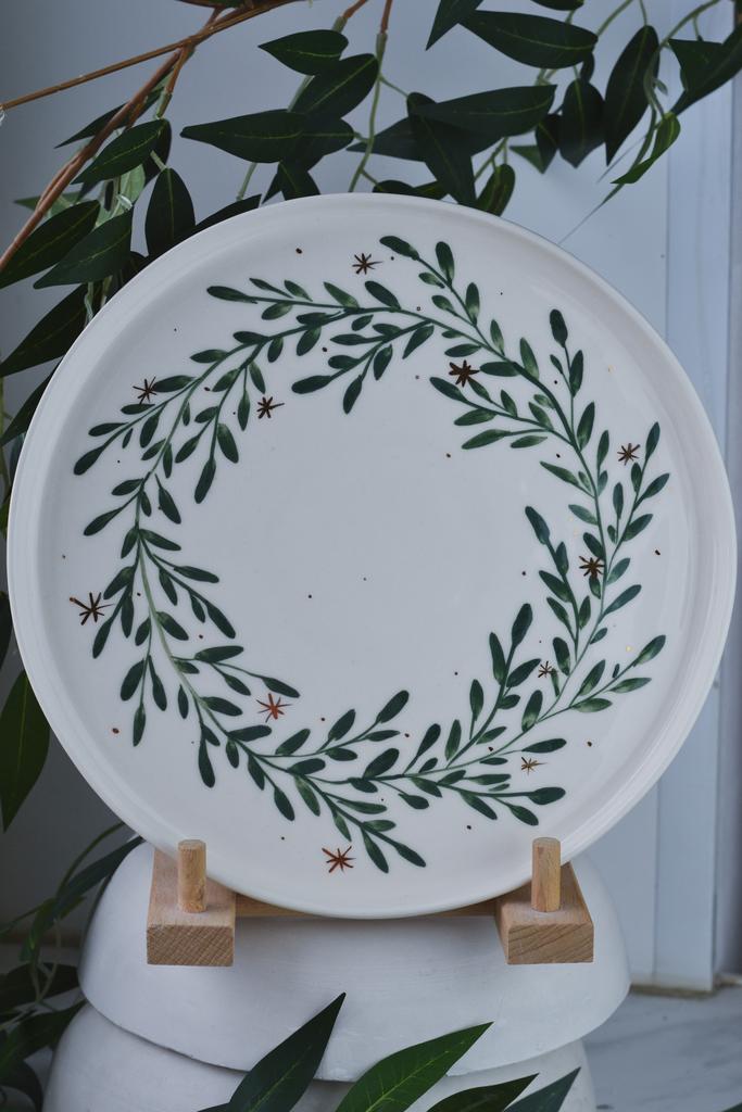 Тарелка 25 см