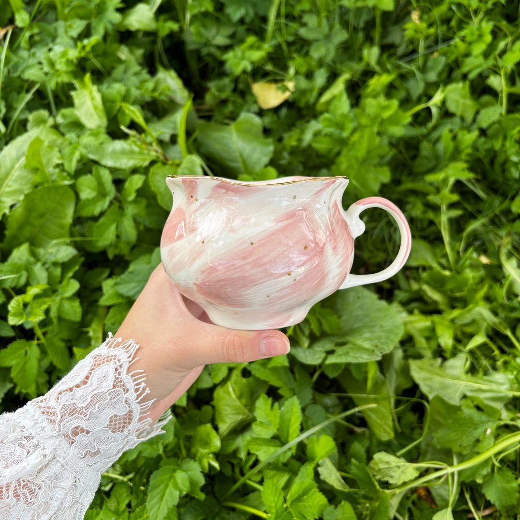 Кружка в золотую точку