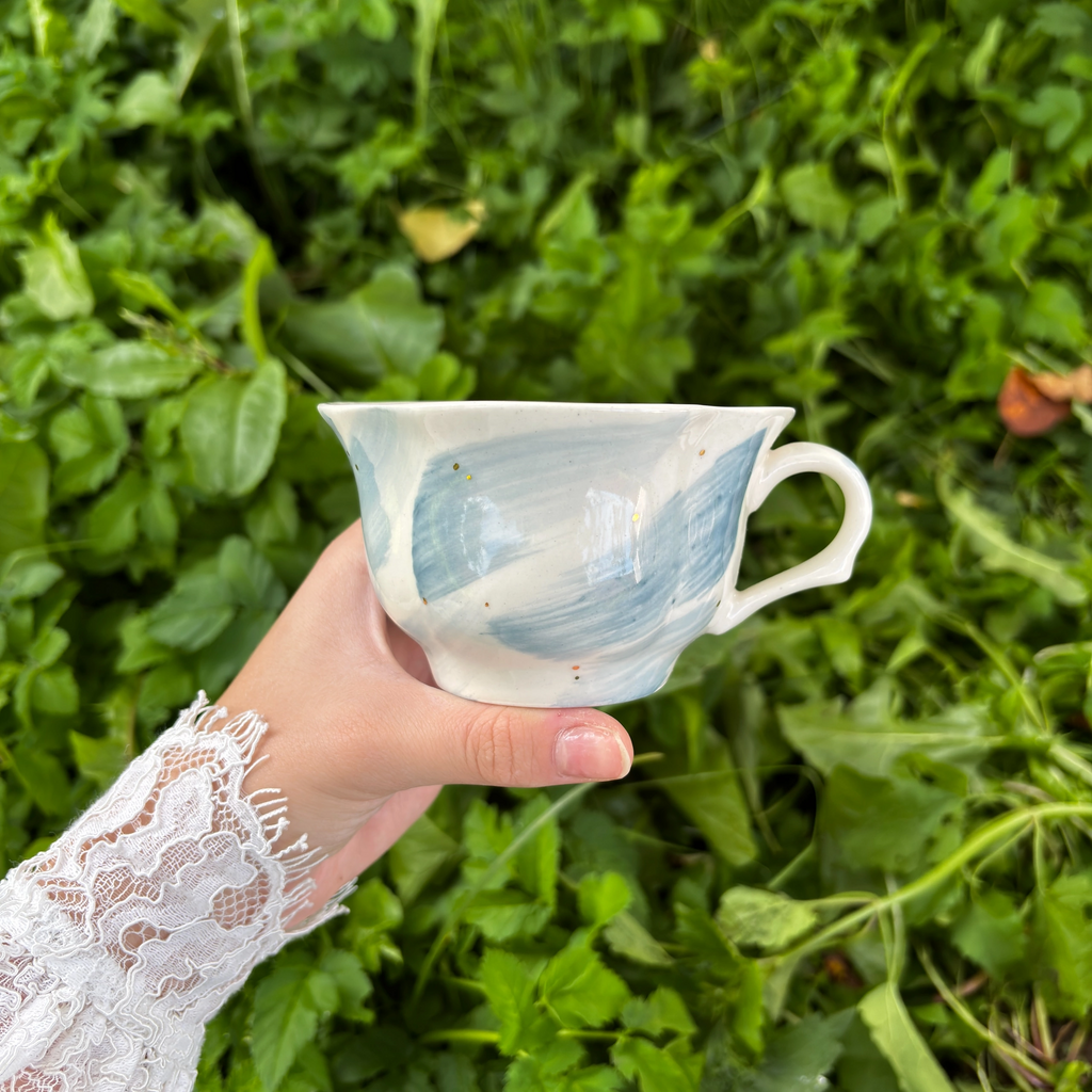 Кружка в золотую точку