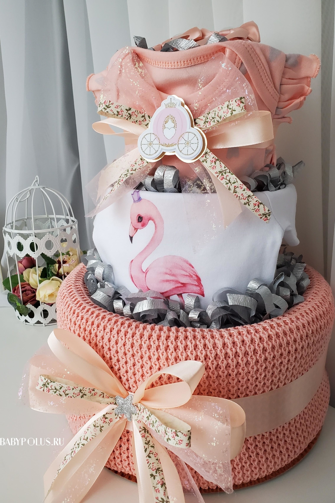 Торт из памперсов на рождение девочки "Фламинго"