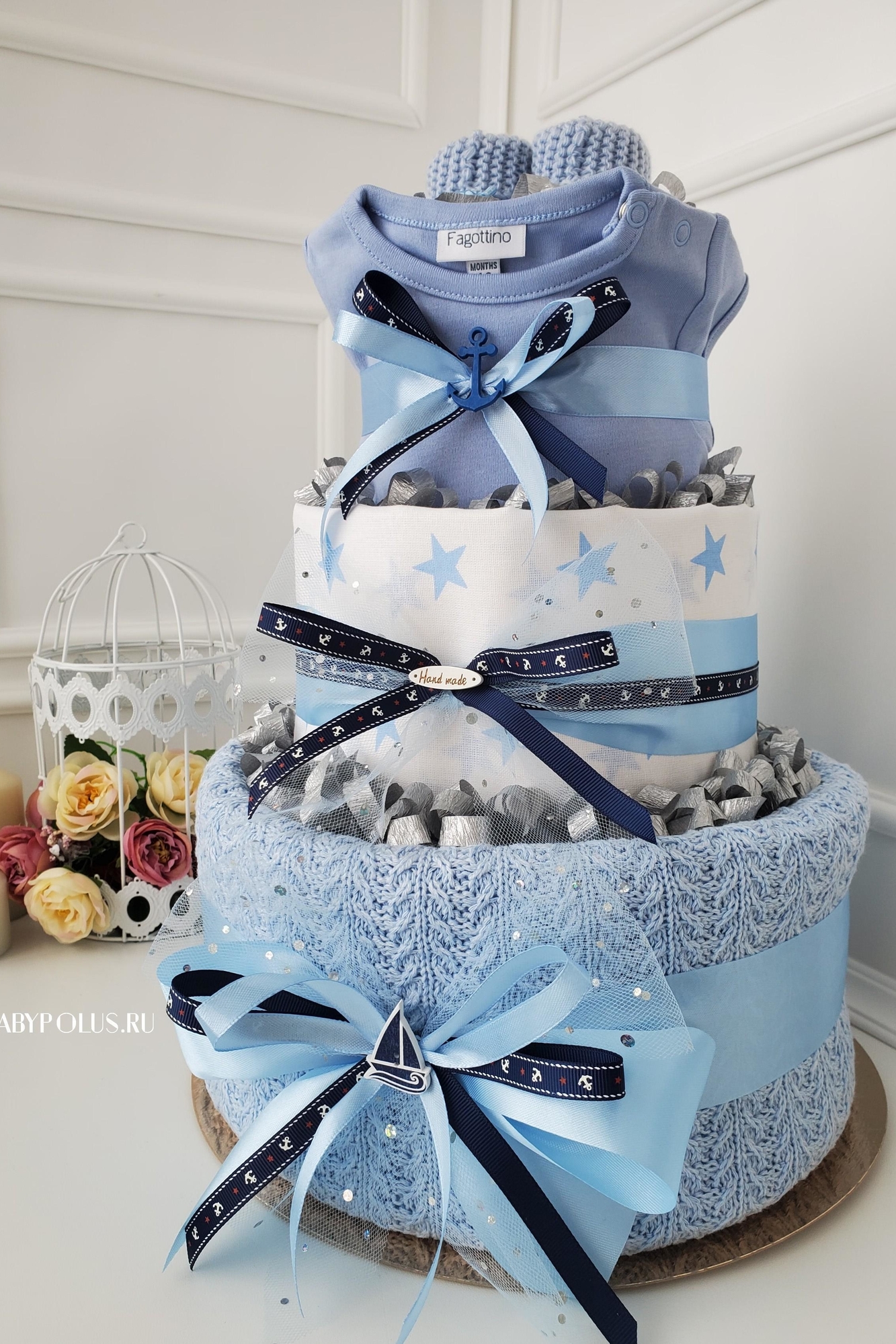 Торт из подгузников памперсов подарок на рождение малыша "Морской"