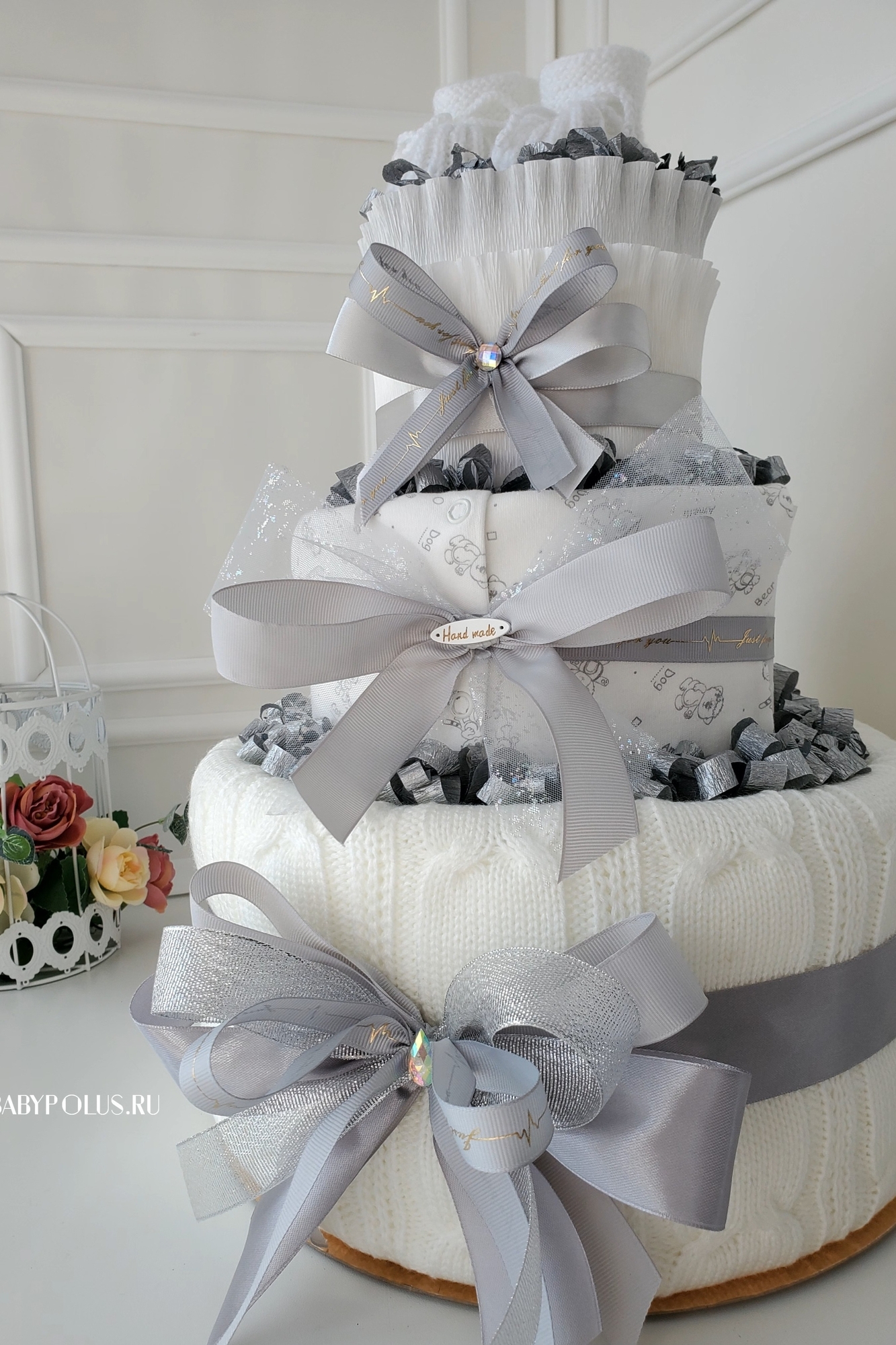 Торт из памперсов подгузников универсальный "Серый меланж"