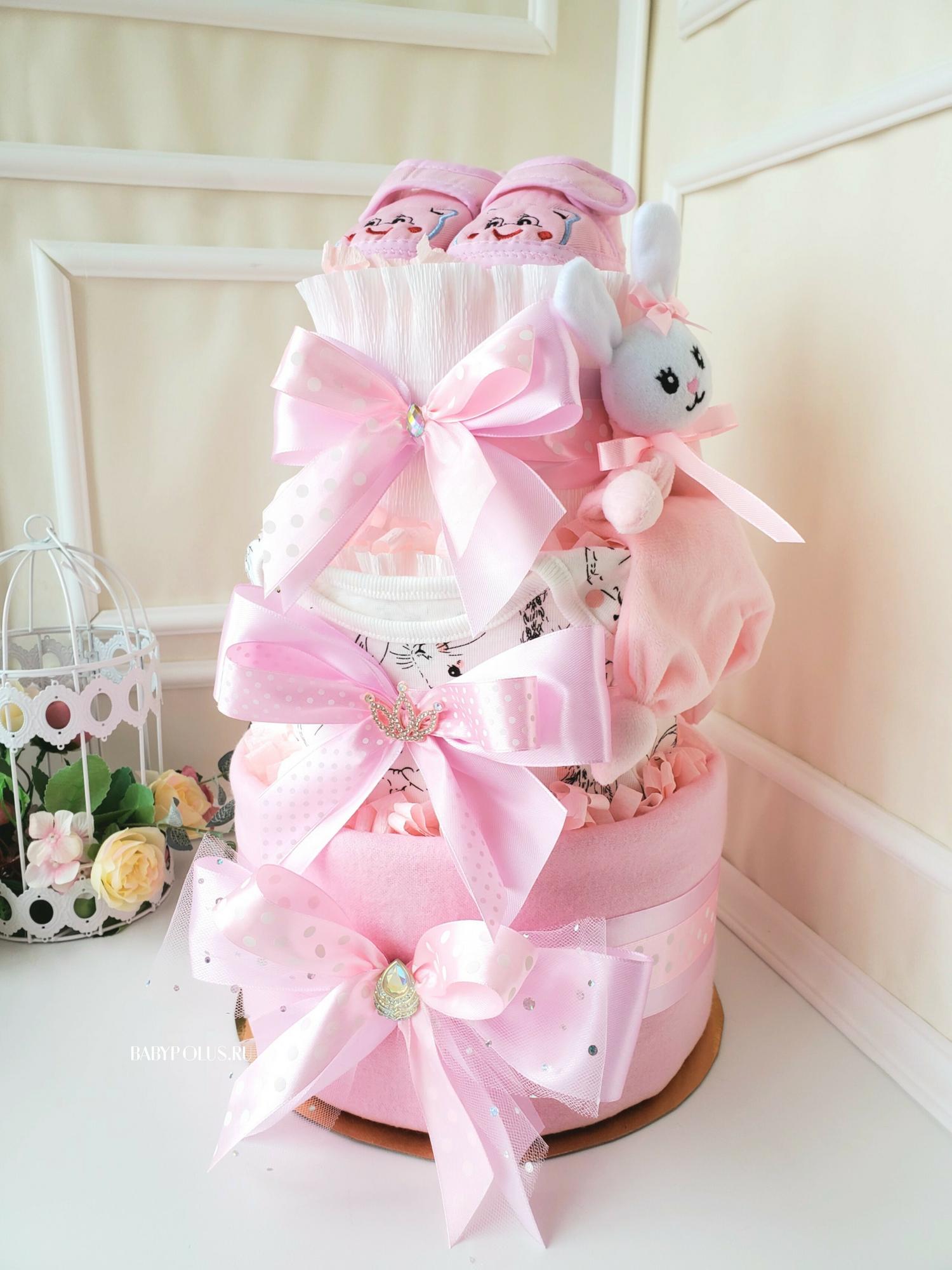 Торт из памперсов для девочки "Горошек"