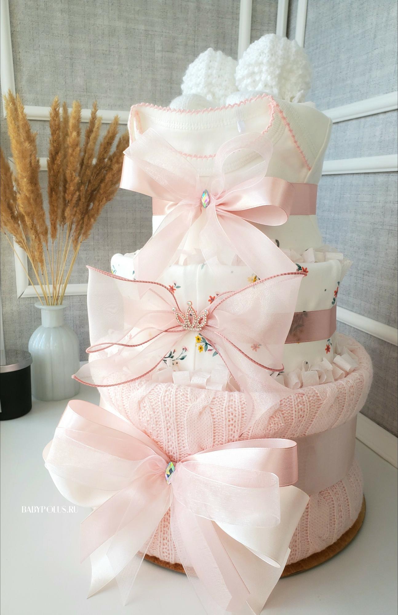 Торт из подгузников на рождение девочки "Нежно-цветочный"