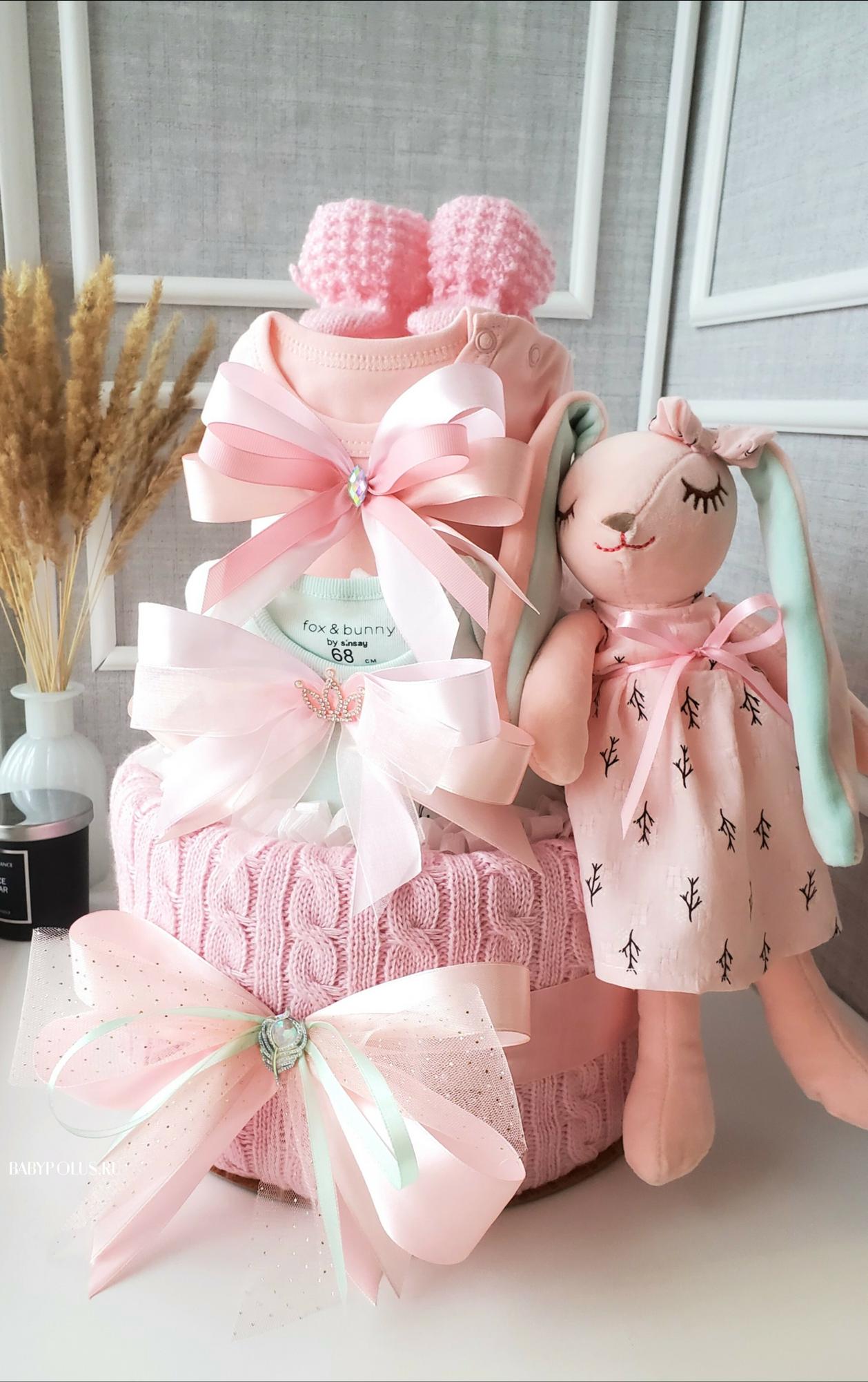 Торт из подгузников для девочки "Мятно-розовый с Зайкой"