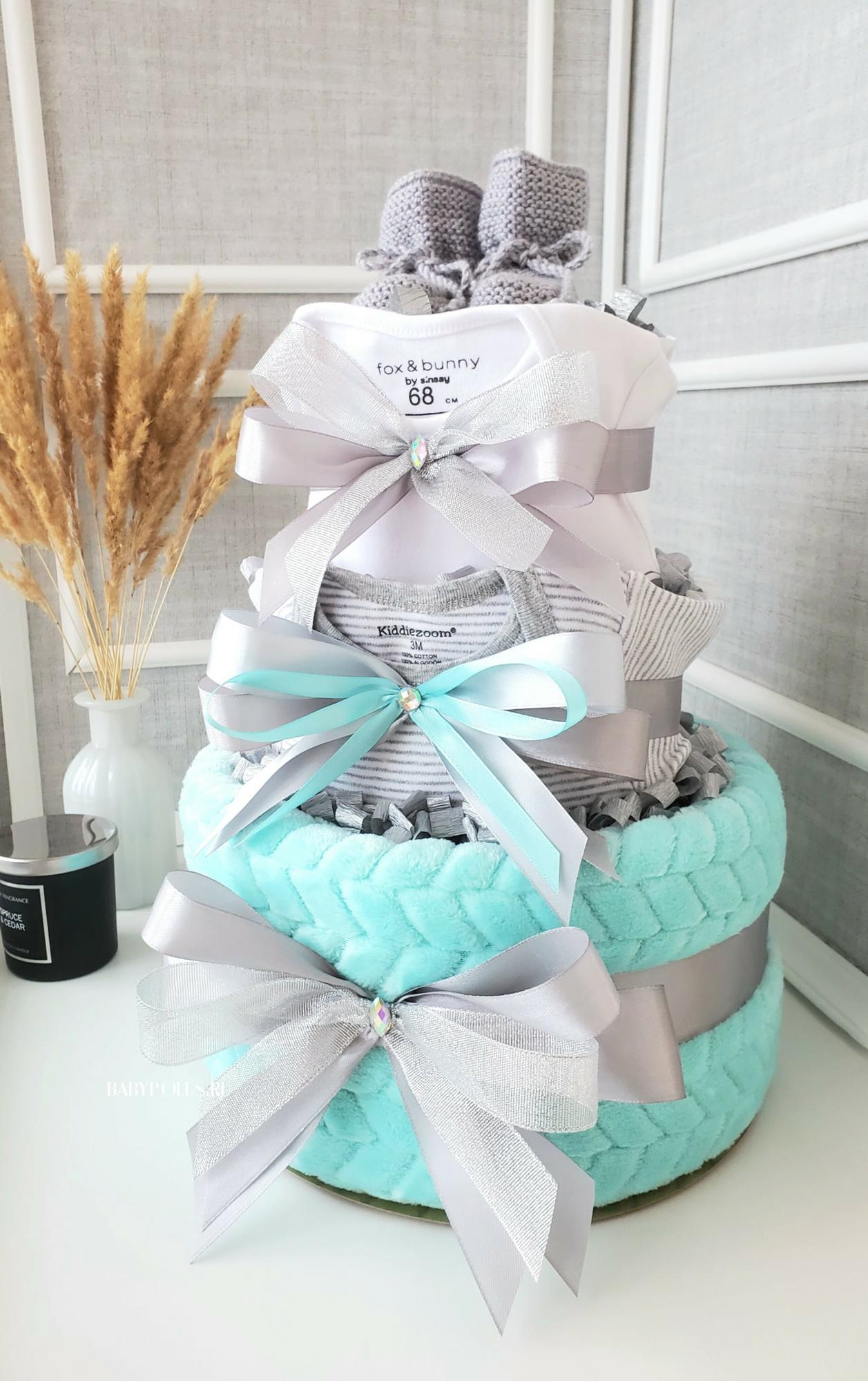 Торт из подгузников на рождение малыша "Универсальный мятный"