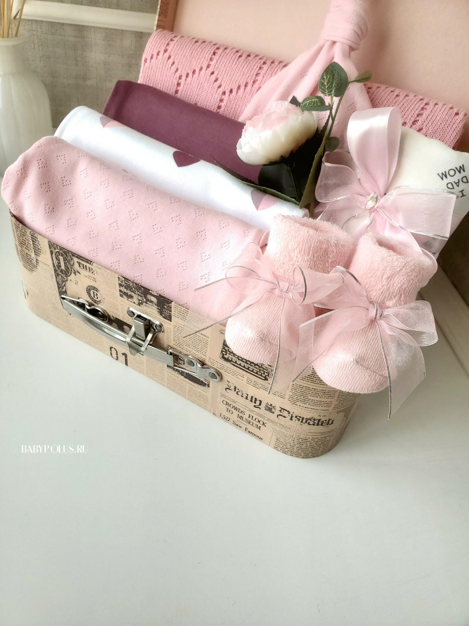 Бокс/чемоданчик подарок на рождение девочки