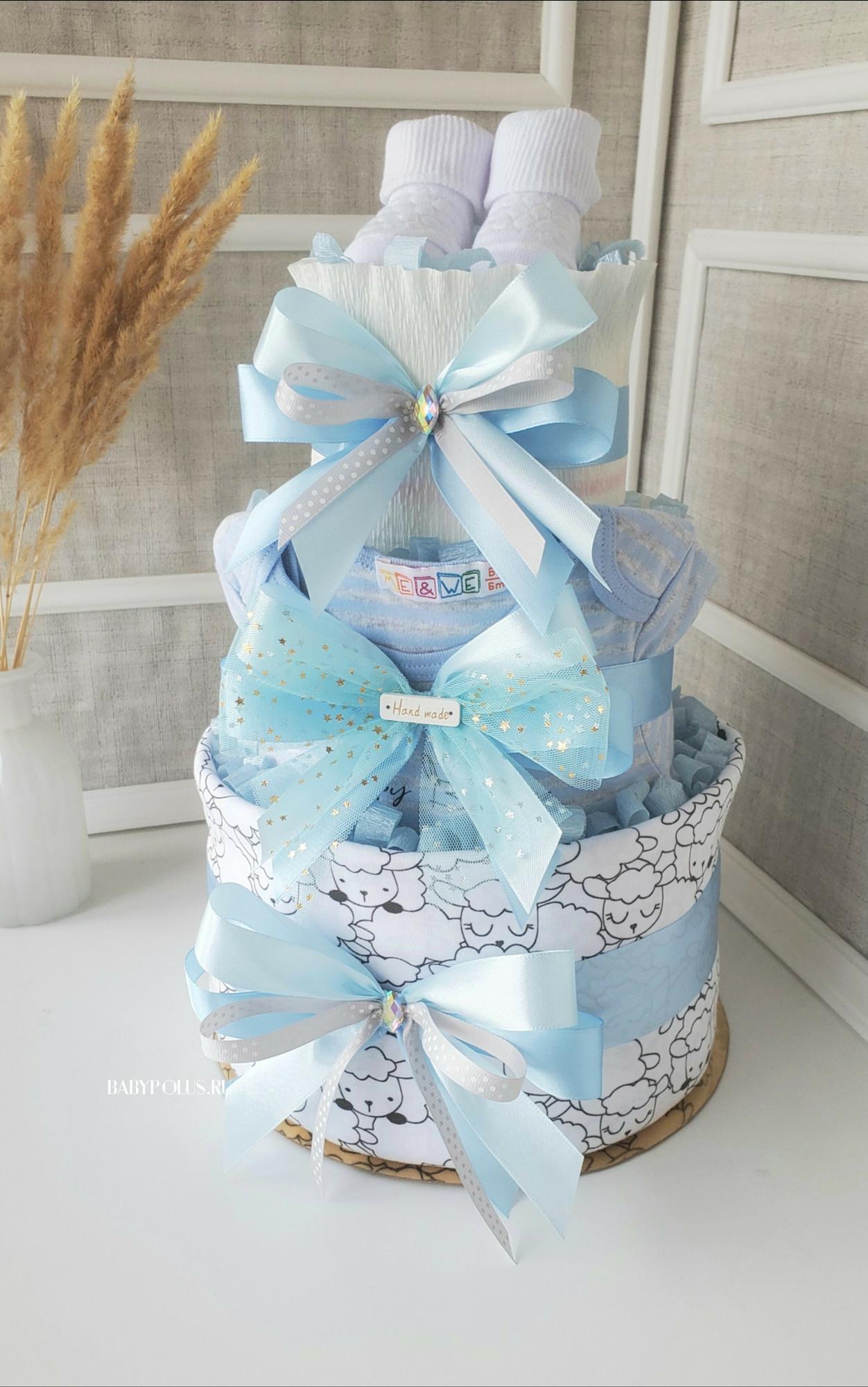 Торт из памперсов подгузников на рождение малыша, мальчик