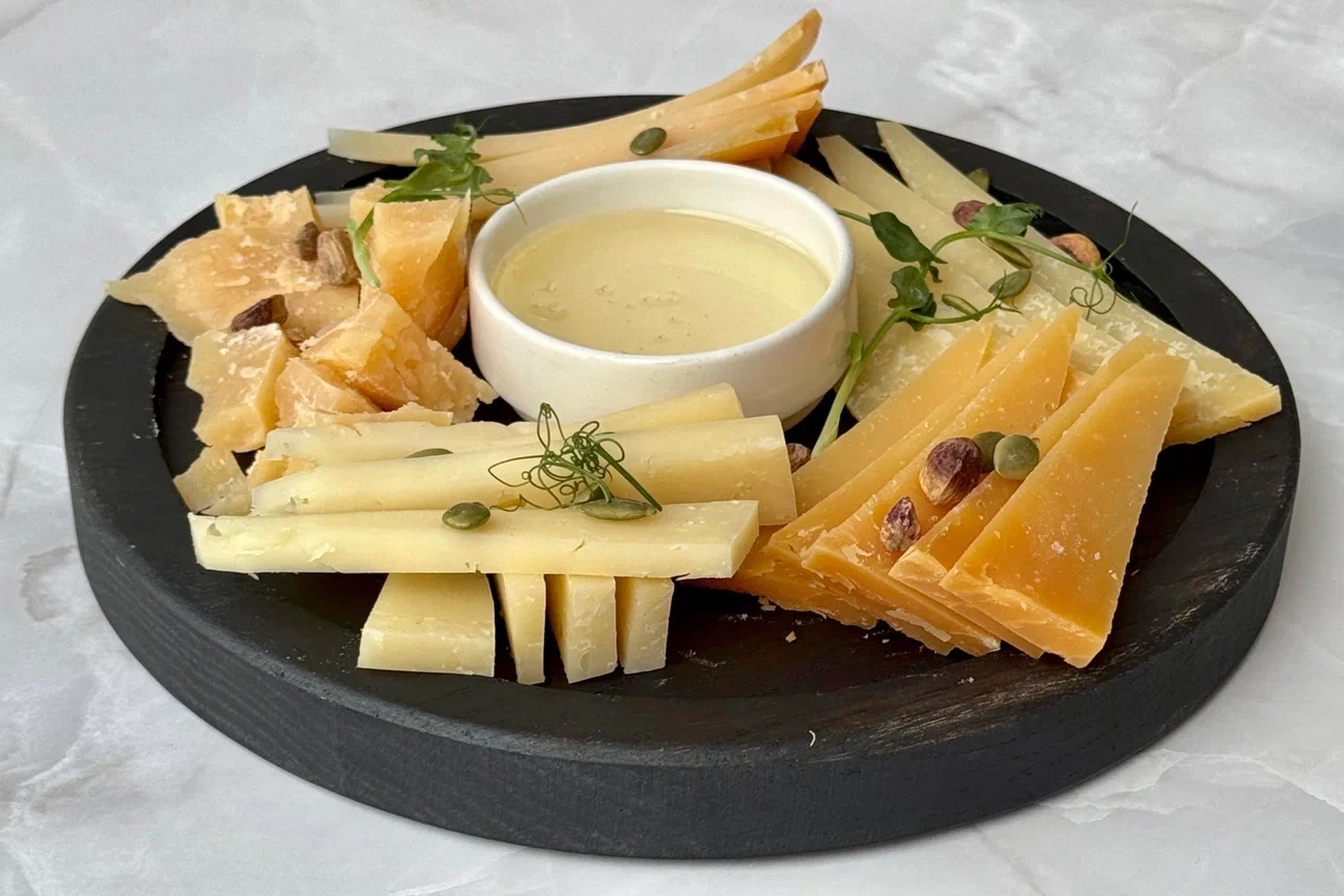 Ассорти безлактозных сыров, 90 г