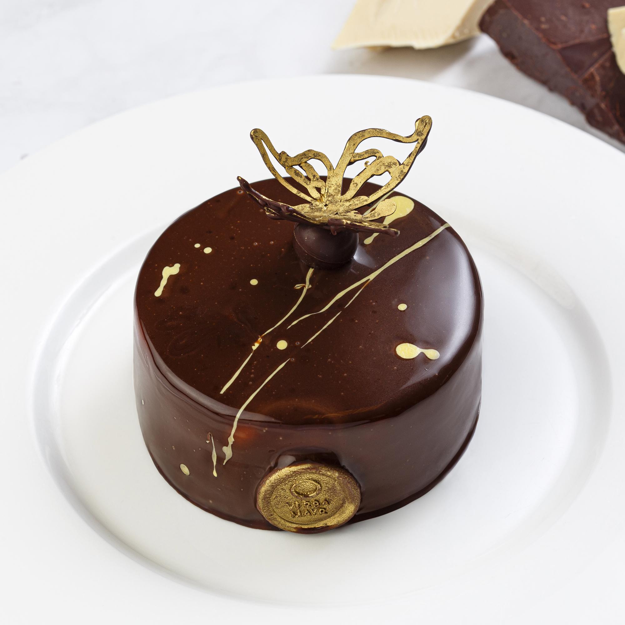 Бенто-торт Три шоколада с маракуйей