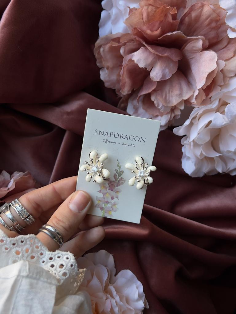 Серьги "CARMELITA" white