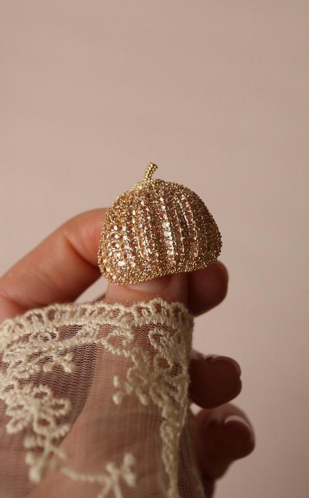 Брошь "TYKOVKA"